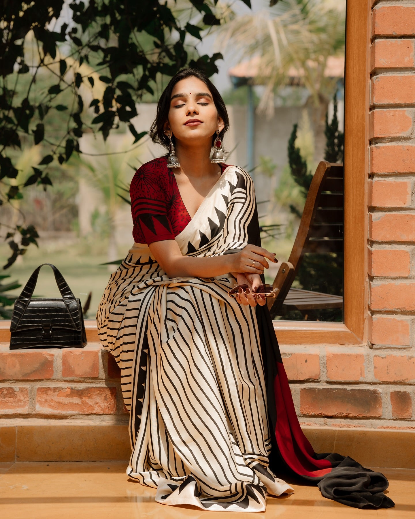 Elegant Beige Satin Saree with Black Line And Red Bindi Design & Black Pallu
