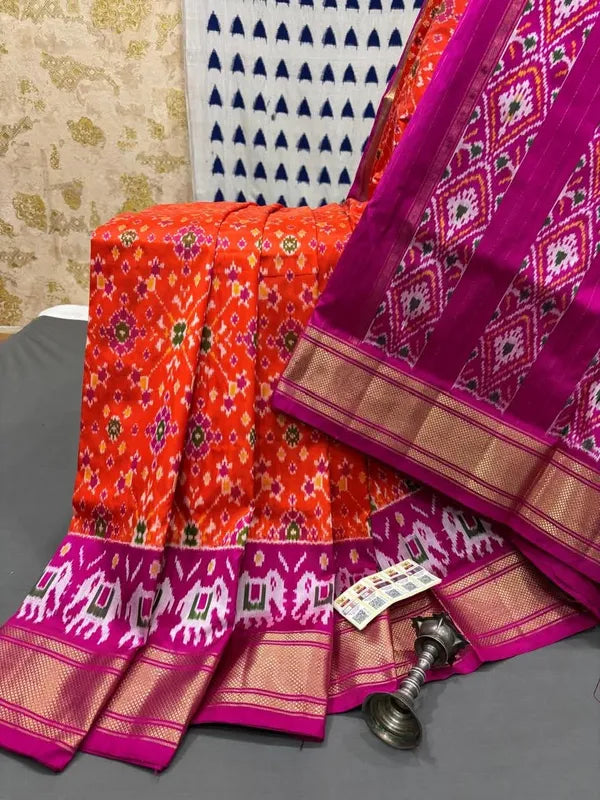 Pochampally Ikkat Pattu Silk Saree