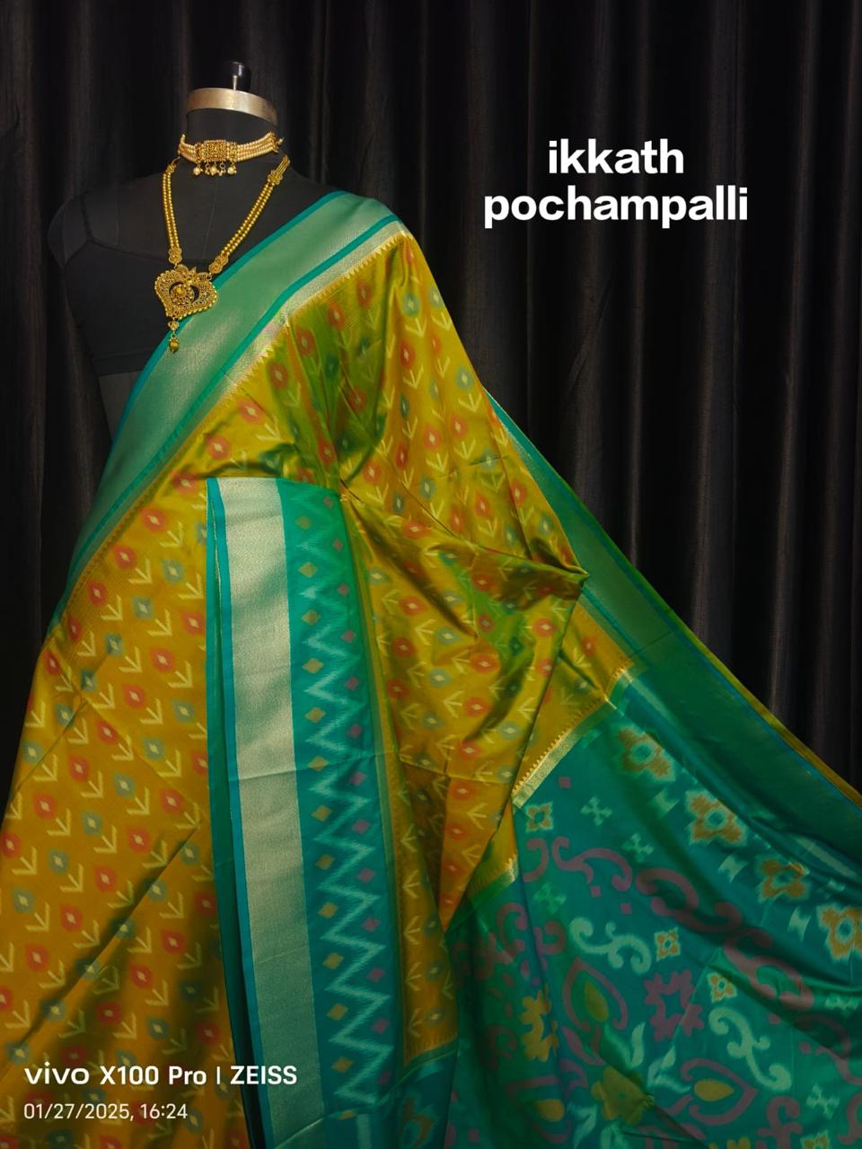 Pochampally Ikkat Pattu Silk Saree