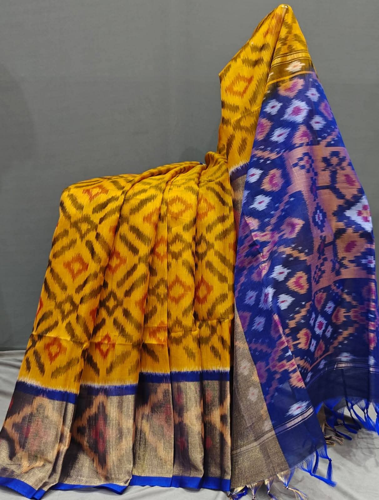 Dola Silk Pochampally Designer Printed Saree With Unstitched Blouse Piece For Women