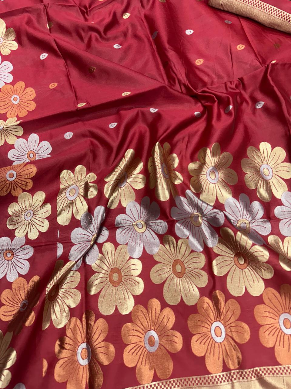 Red Organic Banarasi Saree – Elegant Wedding Edition