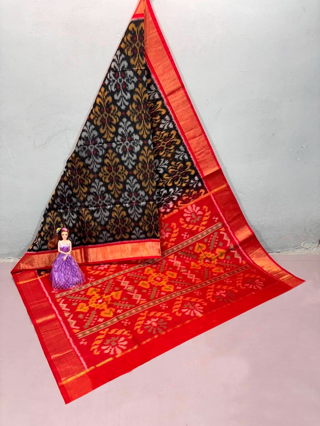 Twill Ikkat Designer And Dolla Silk Sarees