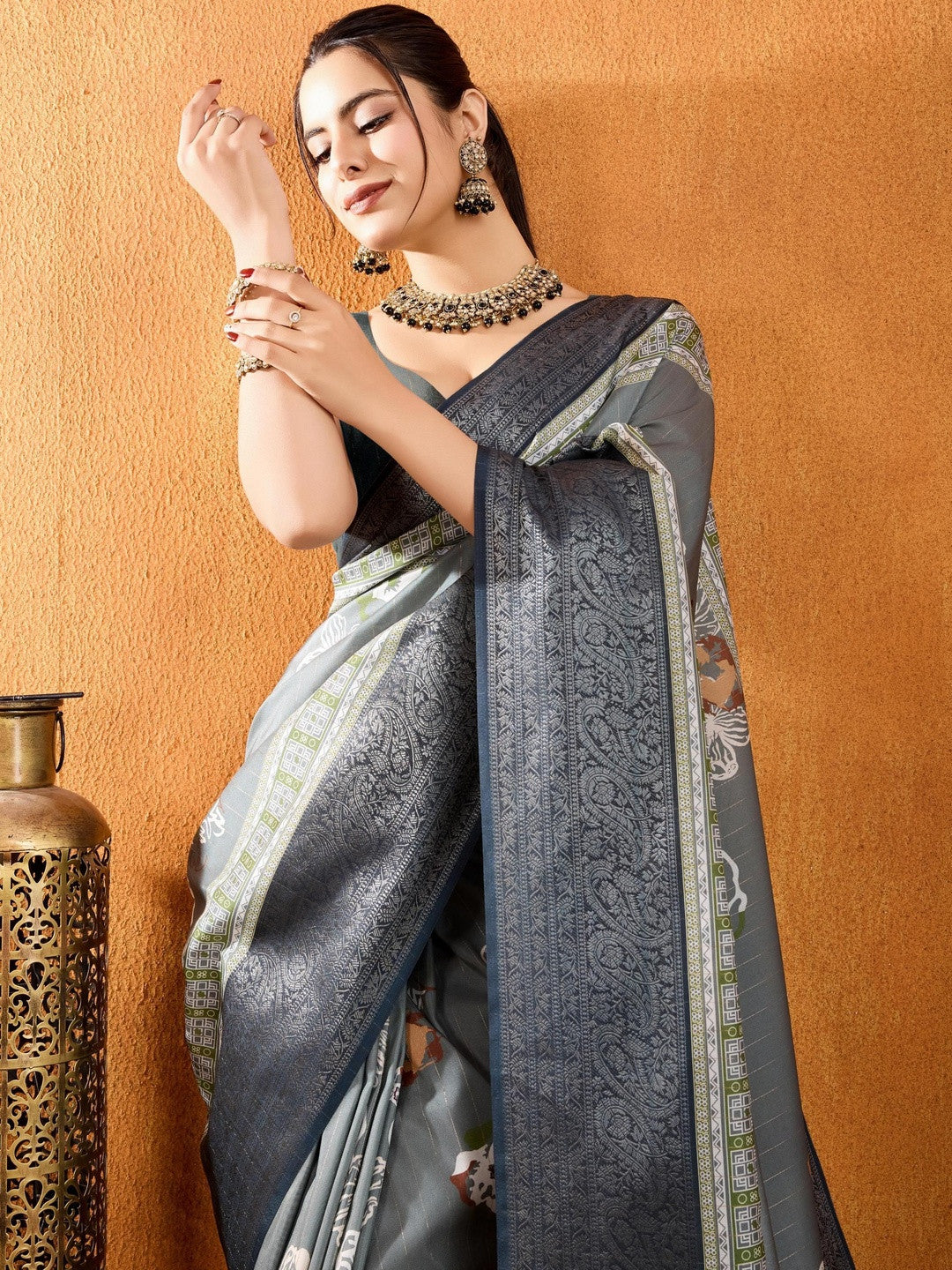 Grey Floral Printed Zari Pure Crepe Saree