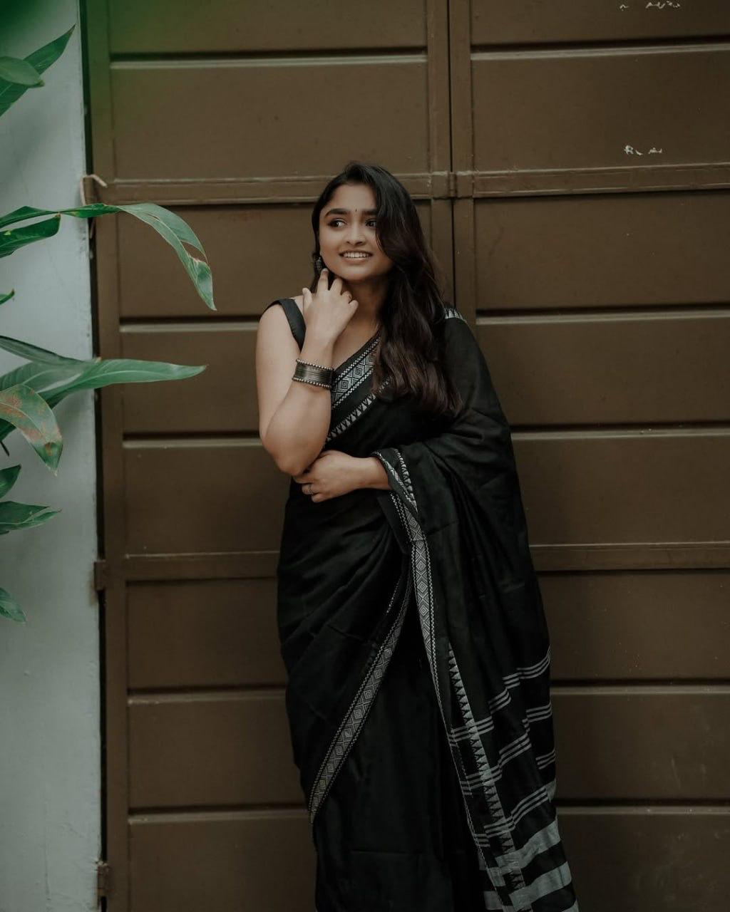 Posh Black Cotton Silk Saree With Lissome Blouse Piece